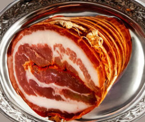 Pancetta arrotolata piccante
