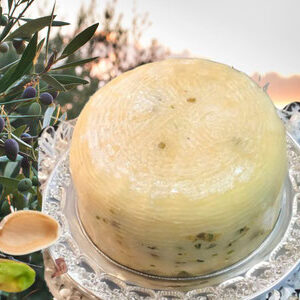 Pecorino al pistacchio